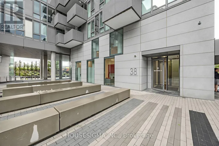 7 - 38 MONTE KWINTER COURT, Toronto (Clanton Park), Ontario M3H0E2