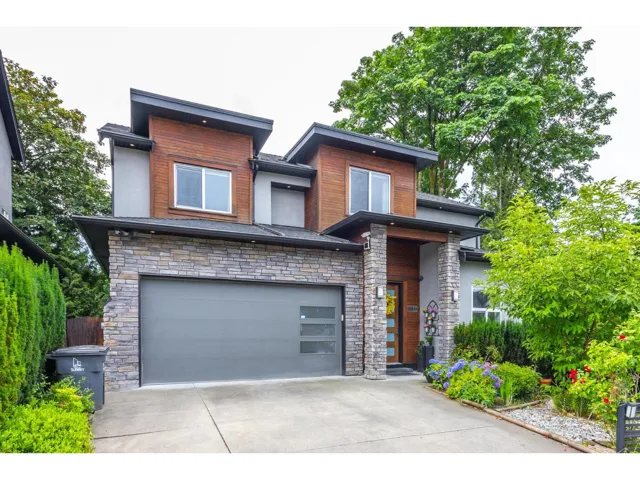15836 105A AVENUE, Surrey, British Columbia V4N3J4