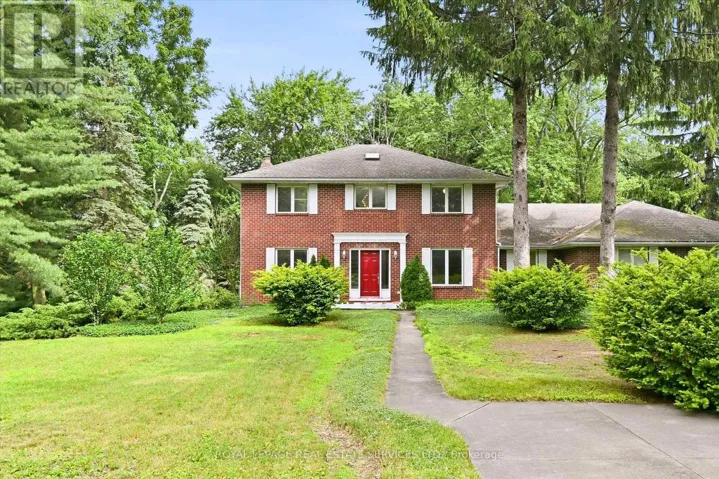 683 CANBORO ROAD, Pelham (Fenwick), Ontario L0S1C0