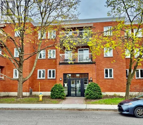 201 - 222 BRUYERE STREET, Ottawa, Ontario K1N5E3