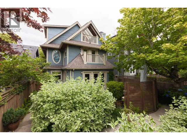 850 E 10TH AVENUE, Vancouver, British Columbia V5T2B1