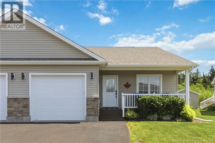 37 Golden Street, Moncton, New Brunswick E1G5T3