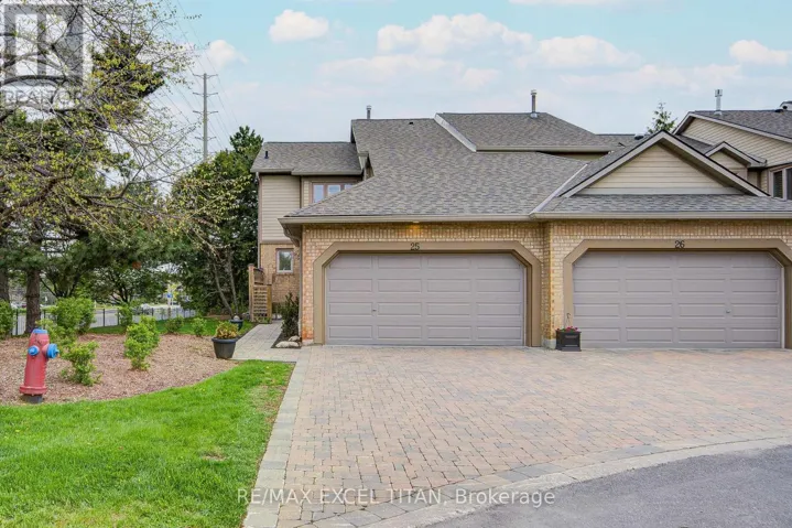 25 - 1725 THE CHASE, Mississauga (Central Erin Mills), Ontario L5M4N3