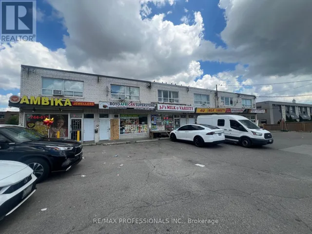 2995 ISLINGTON AVENUE, Toronto (Humber Summit), Ontario M9L2K9