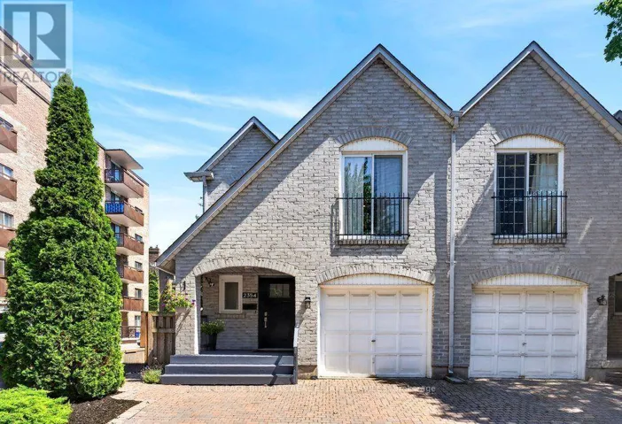 2354 MARINE DRIVE, Oakville (BR Bronte), Ontario L6L1C4