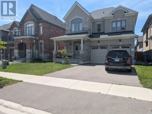 206 DOG WOOD BOULEVARD, East Gwillimbury (Holland Landing), Ontario L9N0X1