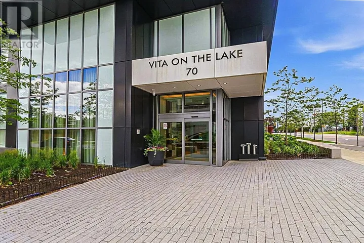 LPH 1 - 70 ANNIE CRAIG DRIVE, Toronto (Mimico), Ontario M8V0G2