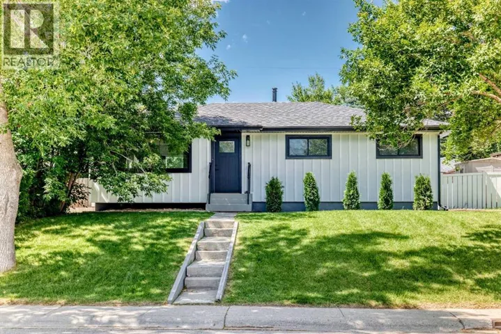 4139 Bowlen Street, Calgary, Alberta T2L1P8