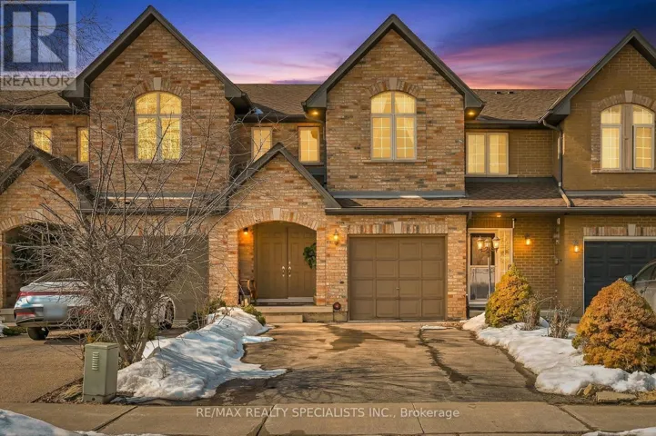 842 UPPER KENILWORTH AVENUE, Hamilton (Lisgar), Ontario L8T5A6