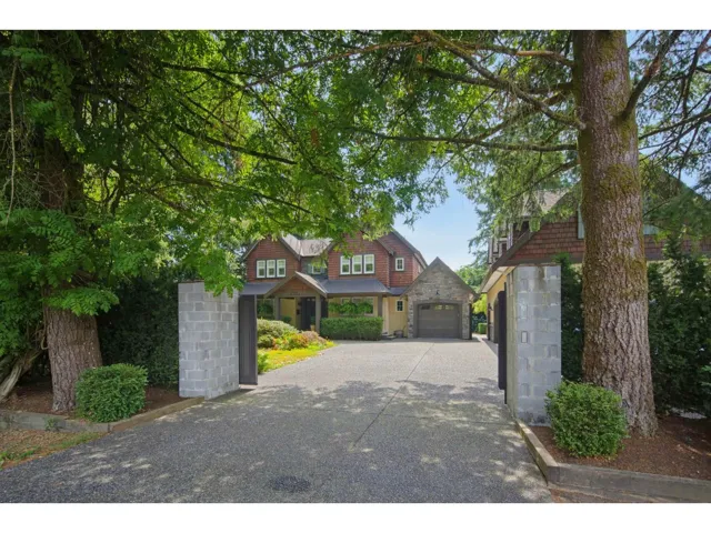 25044 56 AVENUE, Langley, British Columbia V4W1B2