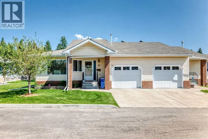 49, 2821 Botterill Crescent, Red Deer, Alberta T4R2E5