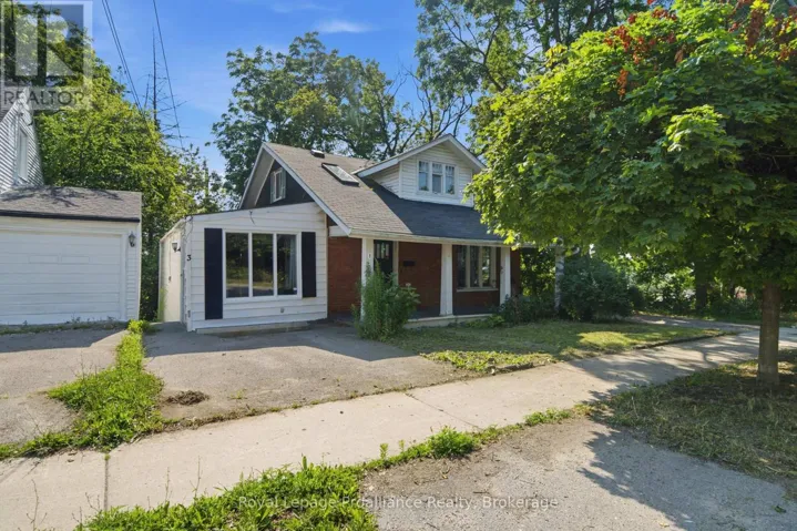1 HIGHLAND AVENUE, Belleville (Belleville Ward), Ontario K8P3P8
