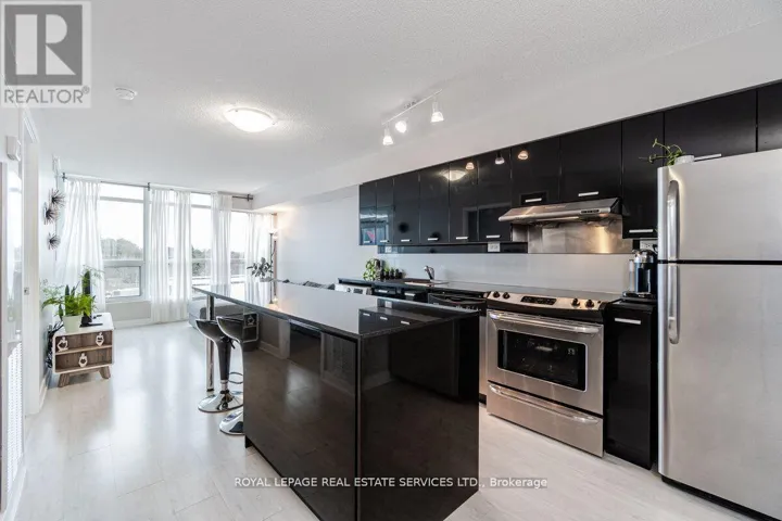 306 - 15 SINGER COURT, Toronto (Bayview Village), Ontario M2K0B4