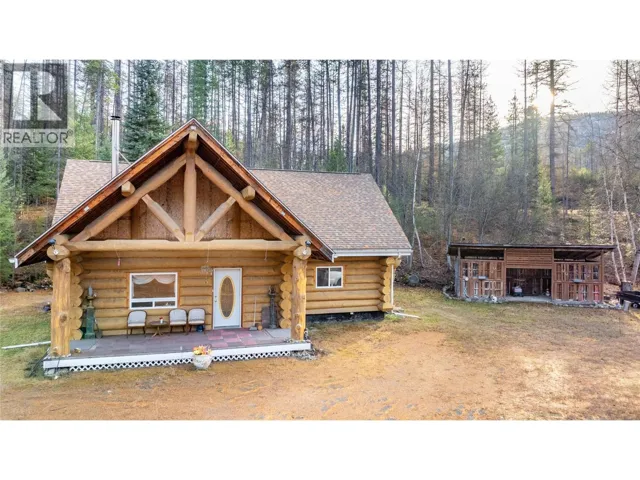 7349 MAJESTIC Road, Kingsgate, British Columbia V0B1V1