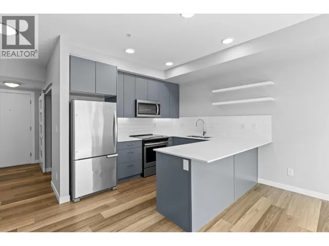 722 Valley Road Unit# 210, Kelowna, British Columbia V1V0E2