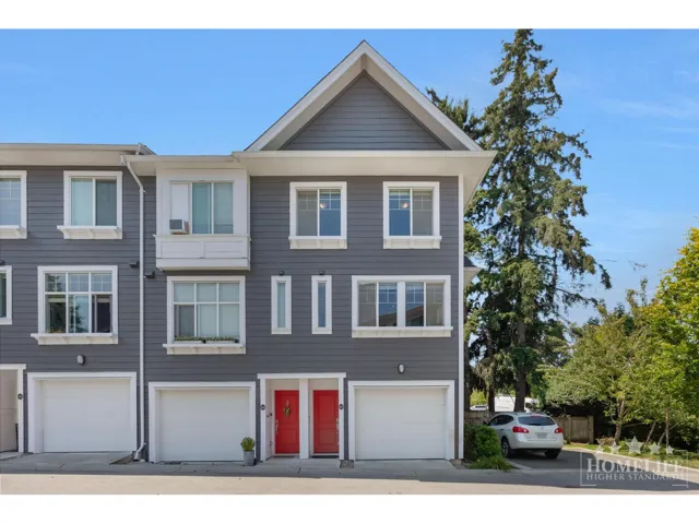 107 15268 28 AVENUE, Surrey, British Columbia V4P0E8