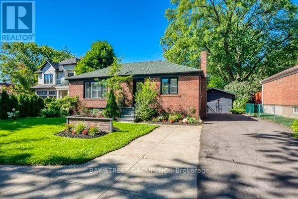 538 FOURTH LINE, Oakville (WO West), Ontario L6L5A8