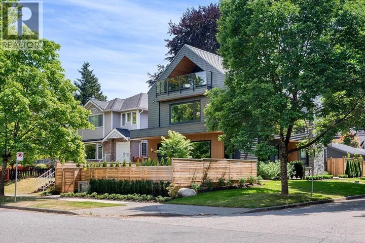 396 W 21ST AVENUE, Vancouver, British Columbia V5Y2E5