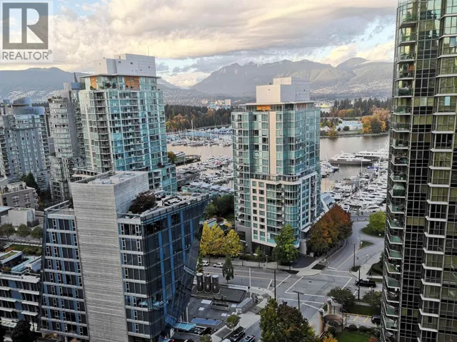 1304 1333 W GEORGIA STREET, Vancouver, British Columbia V6E4V3