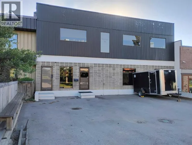 75 Skyline Crescent NE, Calgary, Alberta T2K5X2