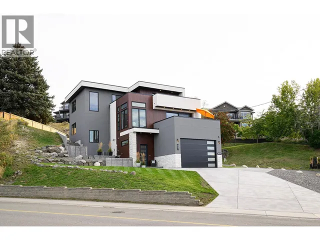 887 Fernie Road, Kamloops, British Columbia V2C1B4