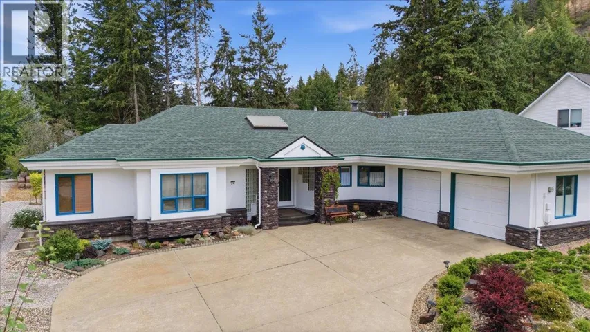 15 Farchant Way Lot# 18, Vernon, British Columbia V1T6M1