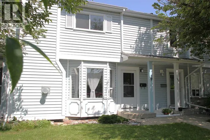 9 Greig Close, Red Deer, Alberta T4P3L6