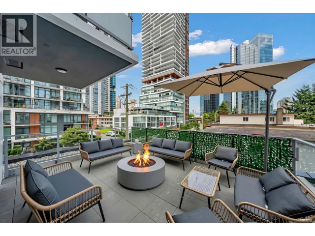 304 6608 SUSSEX AVENUE, Burnaby, British Columbia V5H0M3