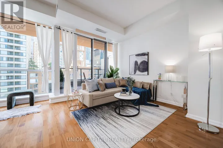 1820 - 111 ELIZABETH STREET, Toronto (Bay Street Corridor), Ontario M5G1P7