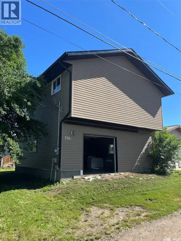 738 Henry STREET, Estevan, Saskatchewan S4A1P5