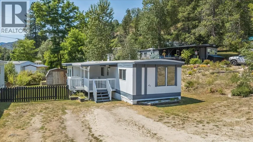 500 16th Avenue Unit# 41, Genelle, British Columbia V0G1G0
