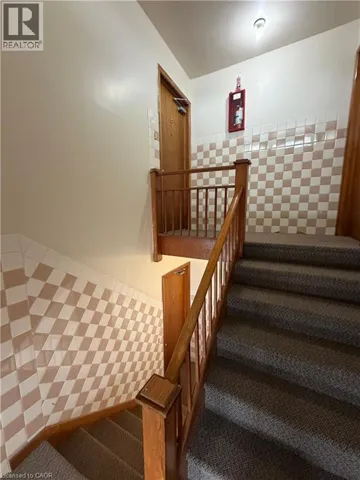 175 WEBER Street N Unit# 5, Waterloo, Ontario N2J3H3