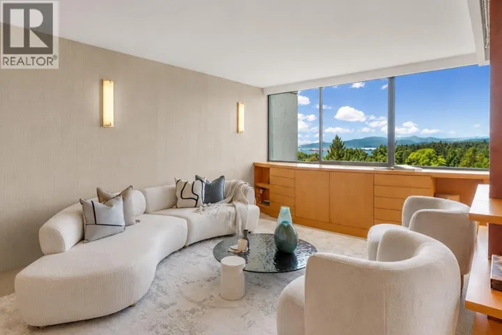 1101 2077 NELSON STREET, Vancouver, British Columbia V6G2Y2