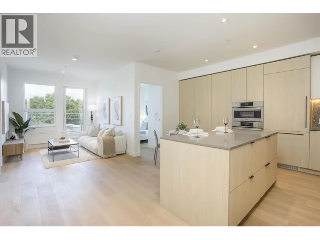 PH522 2471 ST. GEORGE STREET, Vancouver, British Columbia V5T1W9