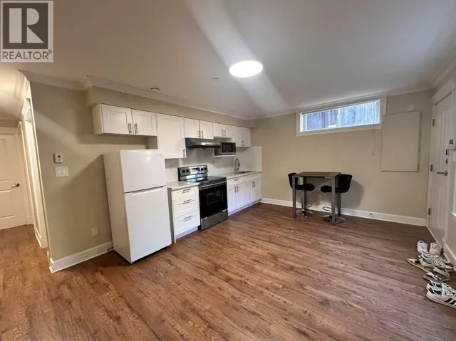 35xx W W 19TH AVENUE, Vancouver, British Columbia V6S1C4