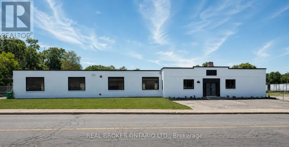 147 MARY STREET, Brantford, Ontario N3S3C1
