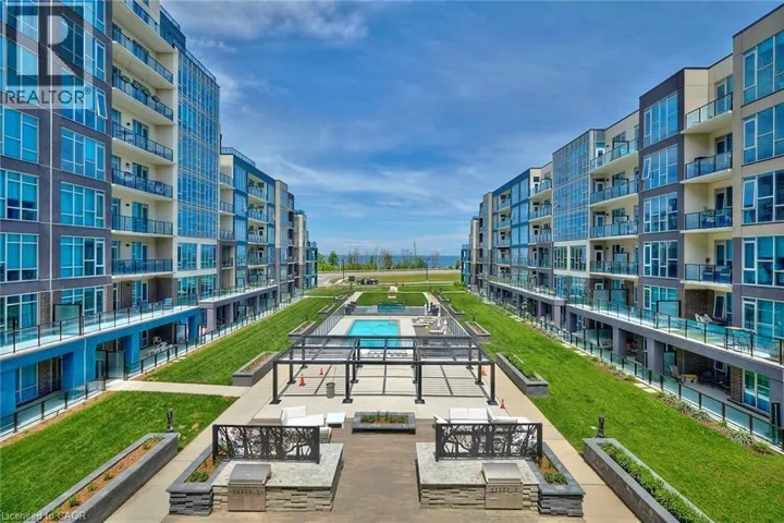 16 CONCORD Place Unit# 225, Grimsby, Ontario L3M4E8