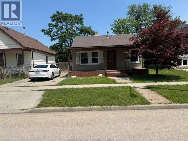 768 Bridge AVENUE, Windsor, Ontario N9B2M6