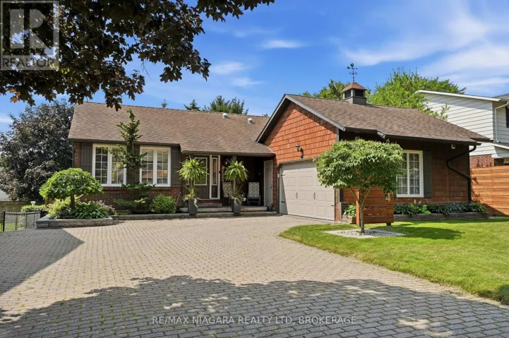 4 VISTA DRIVE, Pelham (Fonthill), Ontario L3E0H8