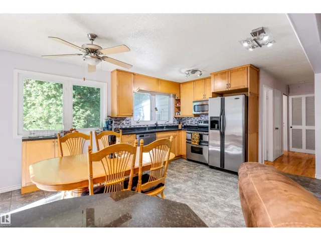 1725 LAKESIDE DR, Rural Parkland County, Alberta T7Z2V9