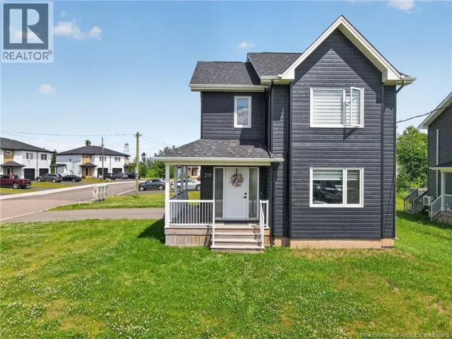 218 Falcon Drive, Moncton, New Brunswick E1H0H8