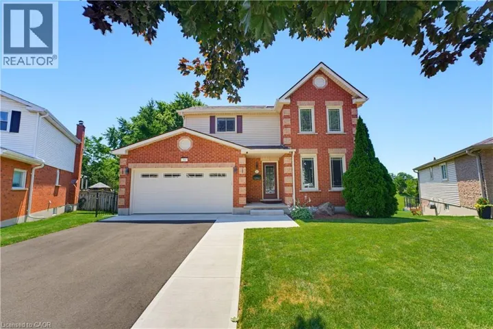 32 STONEHAVEN Place, Cambridge, Ontario N1S4V8