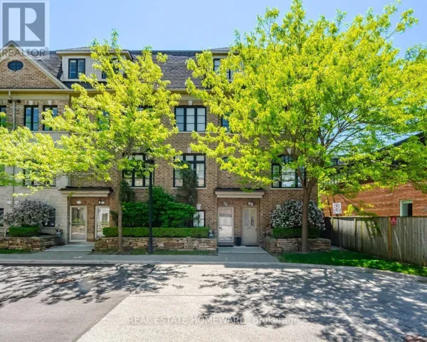 62 CORMIER HEIGHTS, Toronto (Mimico), Ontario M8Z0B5