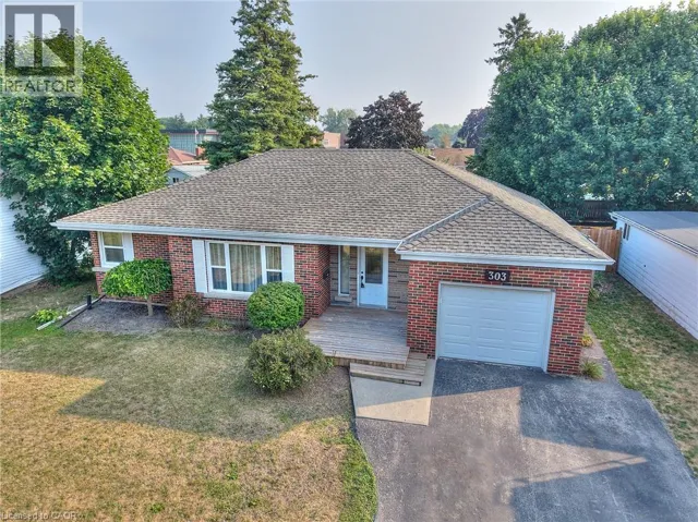 303 PARK Avenue W, Dunnville, Ontario N1A1M7
