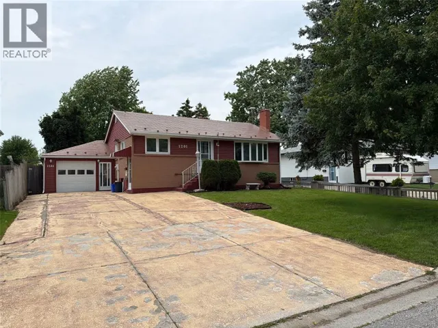 1201 GIFFEL ROAD, Sarnia, Ontario N7S3K5
