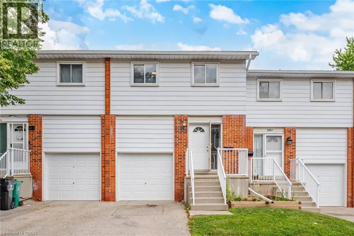 295 BLUEVALE Street N Unit# B, Waterloo, Ontario N2J4H6