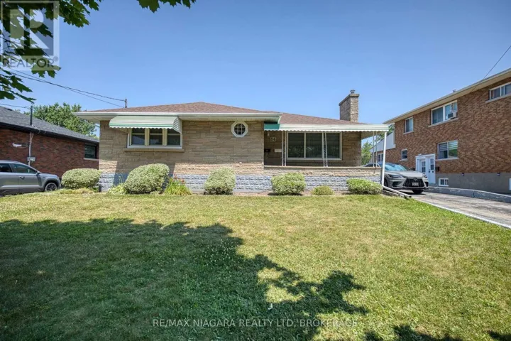 84 SECOND STREET, Welland (Lincoln/Crowland), Ontario L3B4T6