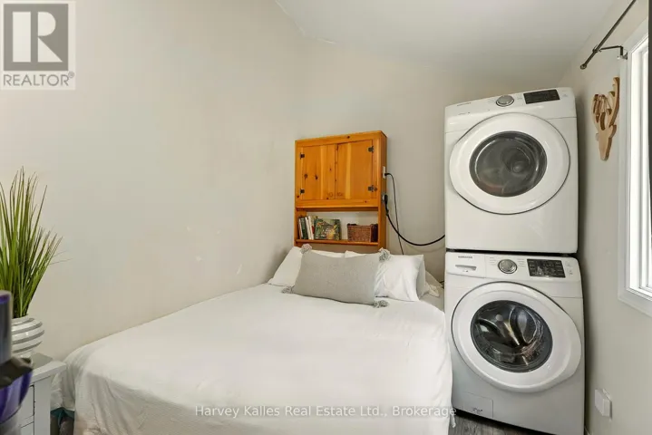 780
