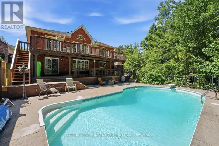 200 CUMMING DRIVE, Barrie (Ardagh), Ontario L4N0C9