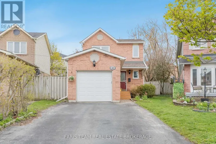 44 HADDEN CRESCENT, Barrie (Cundles East), Ontario L4M6G6